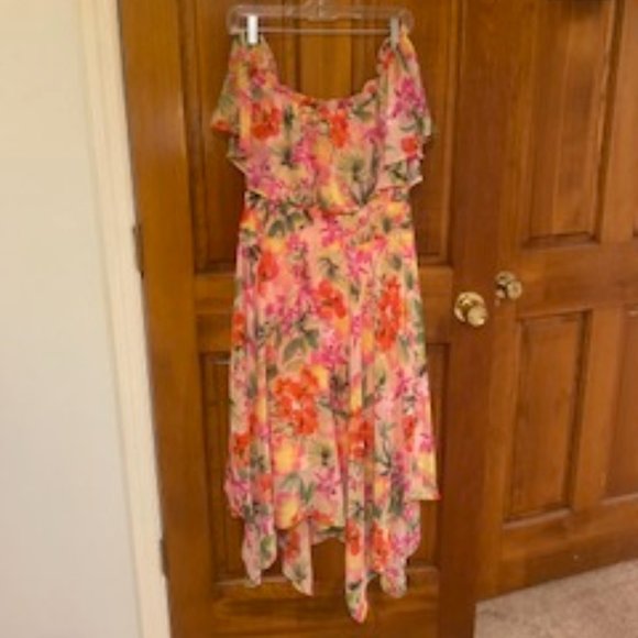 Rabbit Rabbit Rabbit Design off the shoulder high-low maxi dress NWT - Picture 1 of 4